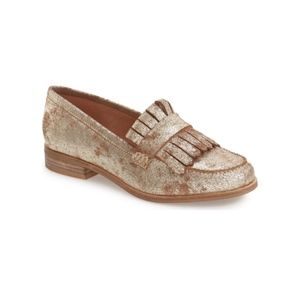 SEYCHELLES Kilted Loafers